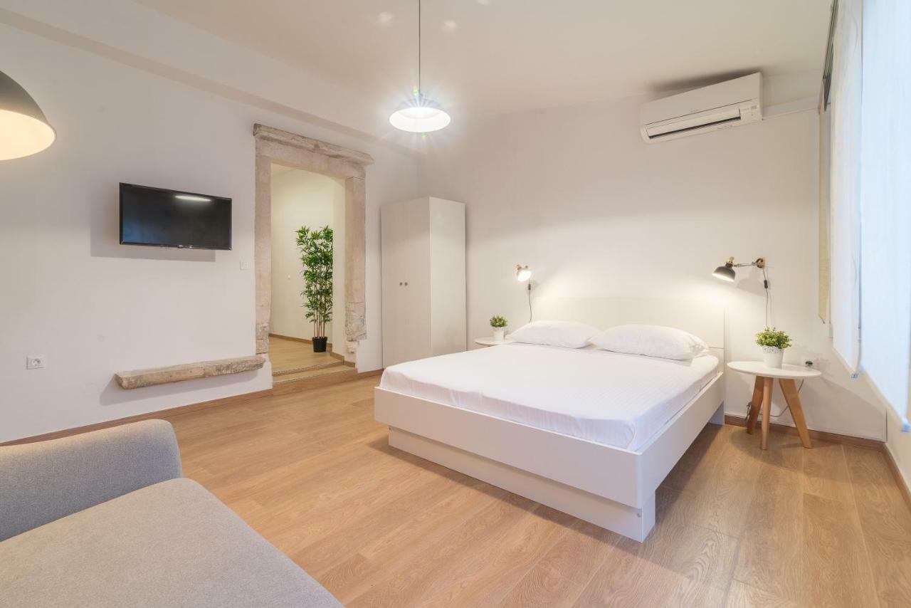 Studios & Apartments Porto 자다르 외부 사진