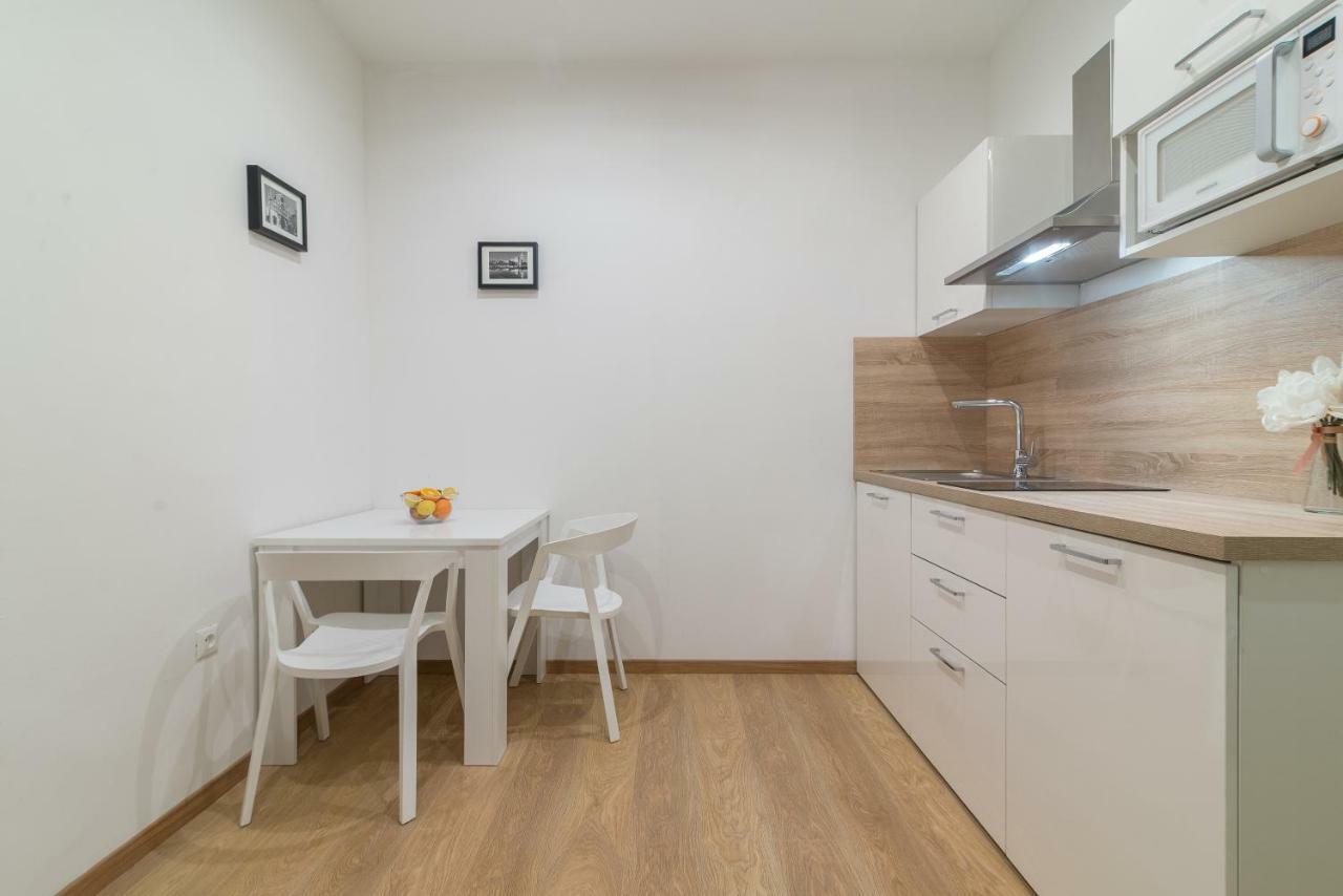Studios & Apartments Porto 자다르 외부 사진